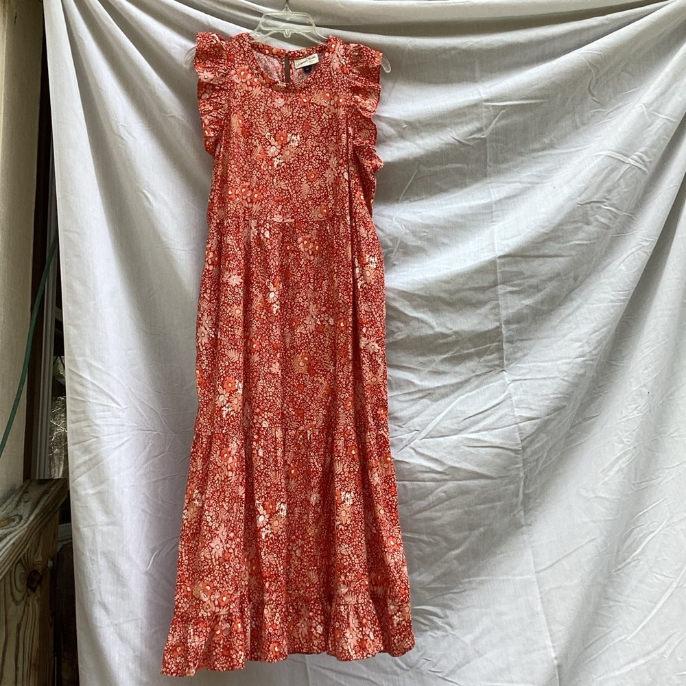 Universal Thread red floral ruffle tiered dress, size large